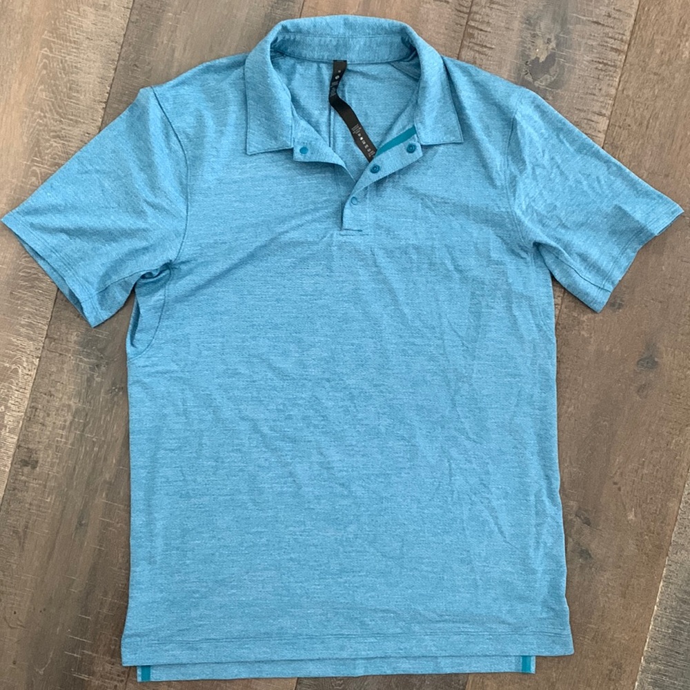 Lululemon Men’s Blue Pollo shirt